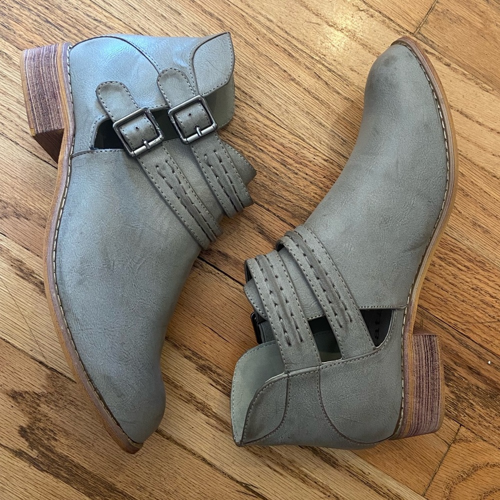 Grey Mata Booties